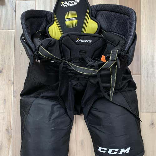 Black Used XL CCM Tacks 7092  Hockey Pants