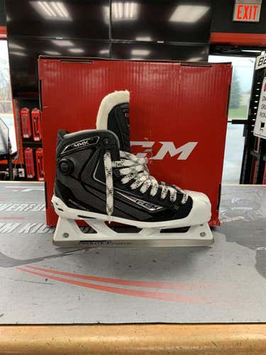 New CCM Ribcor 44K Goalie Skates Size 8.5 D