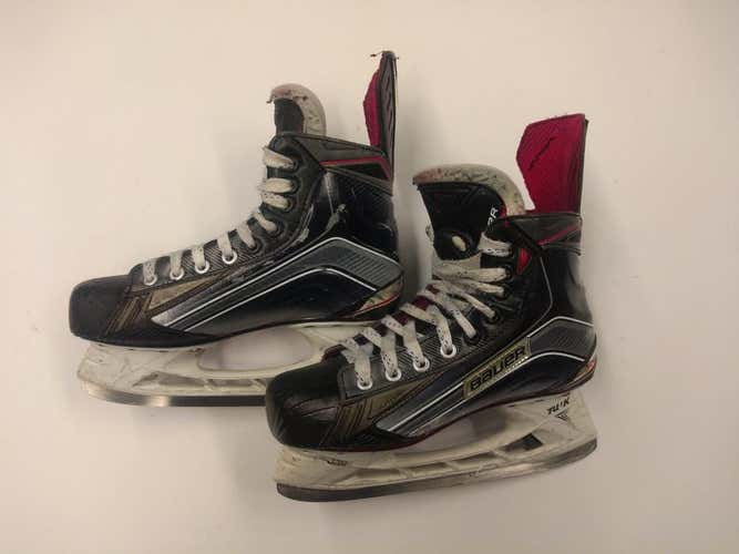 Used Bauer Vaporx800 Junior 05.5 Ice Skates Ice Hockey Skates