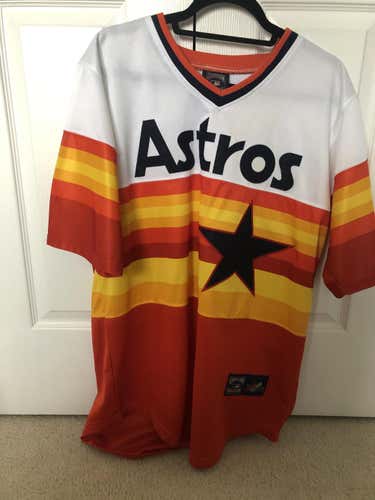 Used Adult Medium Jersey