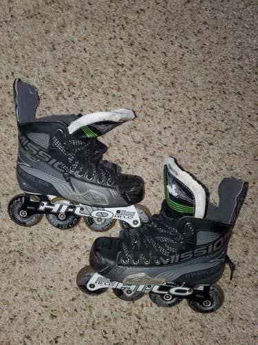 Used Junior Mission Inhaler AC7 Inline Skates E&W (Wide) Size 3