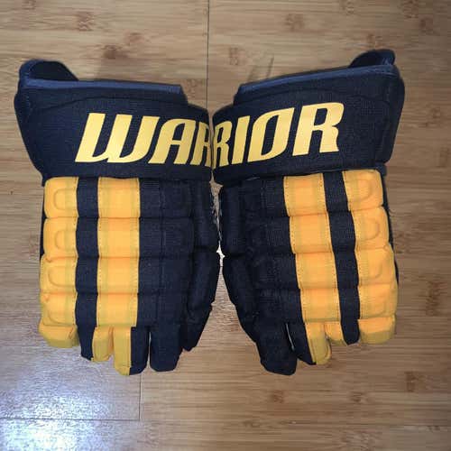 New Zetterberg Team Sweden Warrior Franchise Gloves 13"