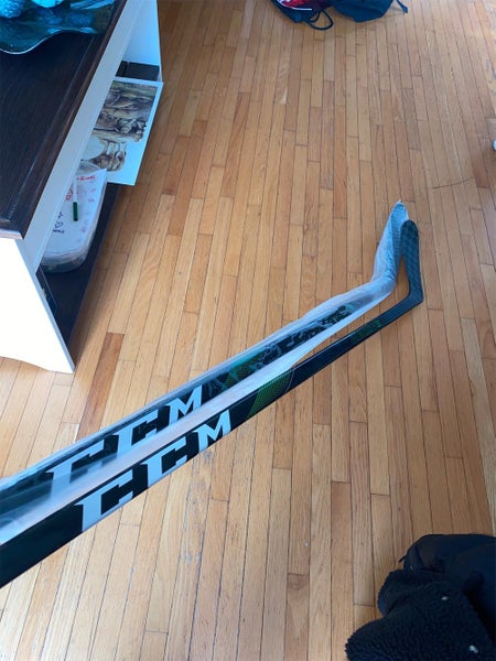 2 New Left Handed CCM RibCor Trigger 4 PRO Toe Pro Stock Grip Hockey Stick 2 Pack Or Individual