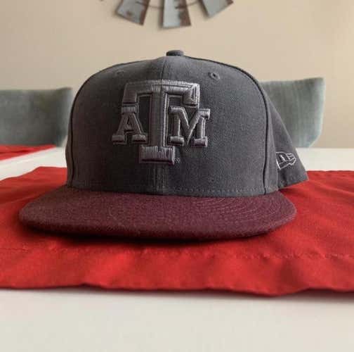 Gray Men's 7 1/8 New Era