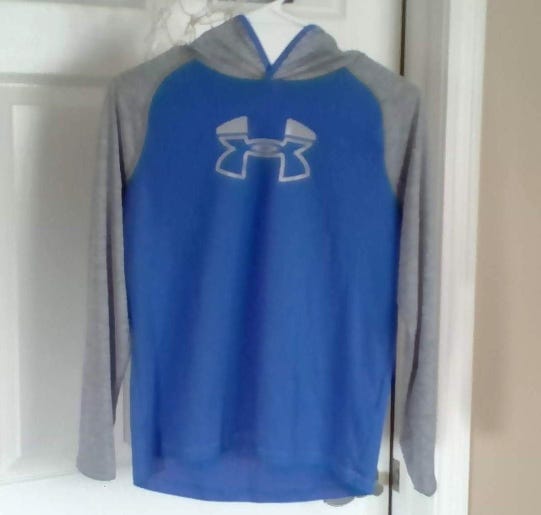 Youth Large Under Armour Shirt (royal/gray)