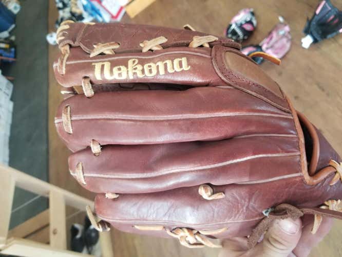 Used Nokona Right Handed Baseball Glove 12"