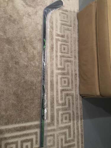 BRAND NEW IN WRAPPER Bauer Vapor ADV
