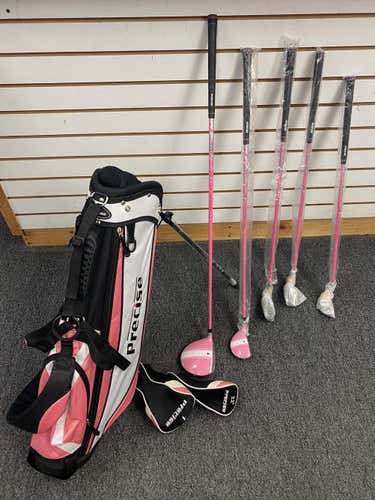 New Junior ages 6-8 RH Precise X7 Clubs (Bag & 5 clubs)