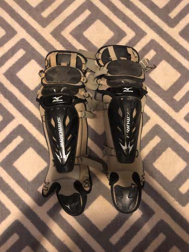 Mizuno Samurai Youth Catchers Leg Guards Size 14.5