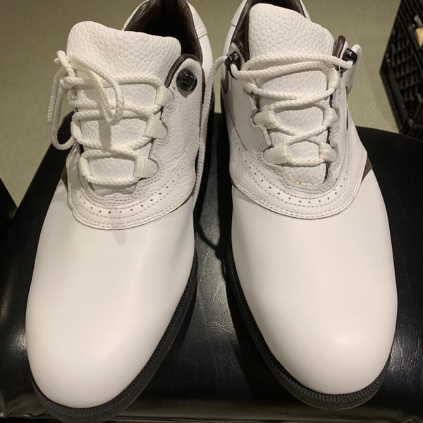 White Men's 10 (Women's 11) Footjoy Golf Shoes