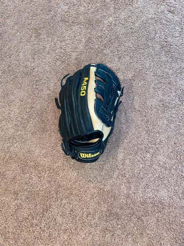 Black Used Infield A450 11" Baseball Glove