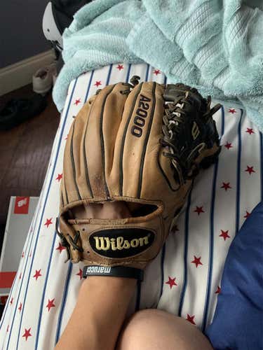 Used Right Handed A2000 11.25" Baseball Glove