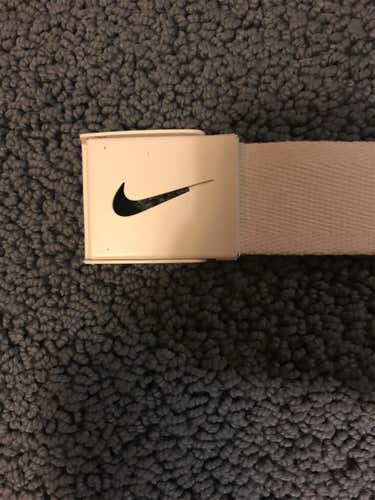 White Nike Golf Canvas Belt