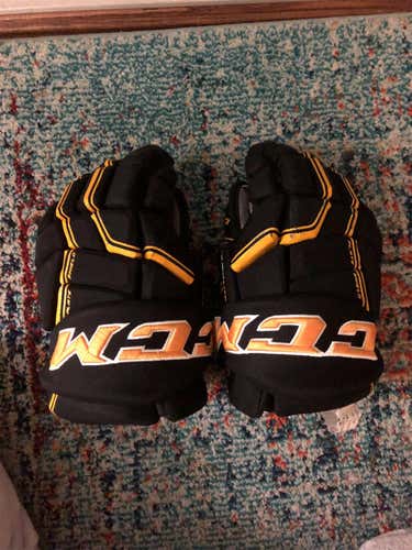 CCM QuickLite Black/Yellow Hockey Gloves
