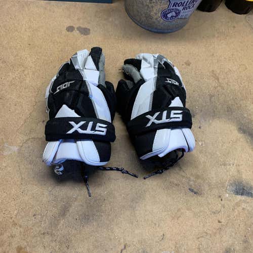 White Used STX 10" Lacrosse Gloves