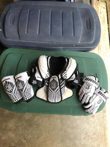 Used Youth  Brine Shoulder Pads