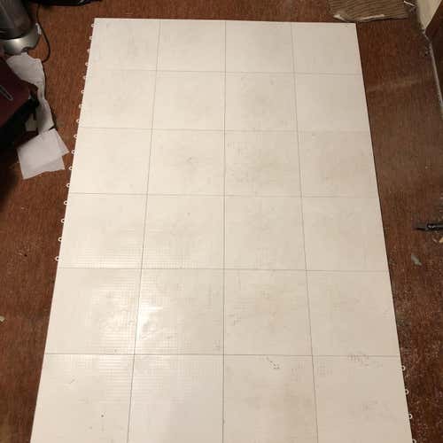 24 Tiles Shooting Pad Used - Read Description