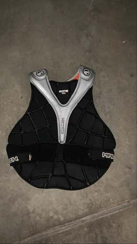 Black Used Large Maverik Rome Chest Protector