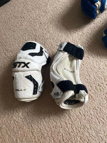 Used Medium STX Cell IV Arm Pads