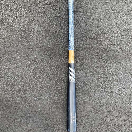 Used  Wood JB19 (-10) 21 oz 31" Bat