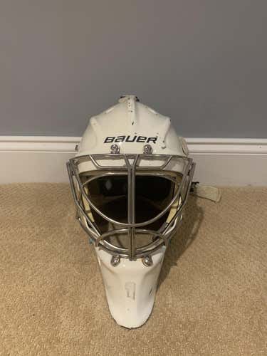 White Senior Used Bauer Profile 950 Goalie Mask