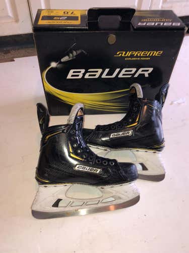 Used Bauer Supreme 2S D&R (Regular)  Size 7 Hockey Skates