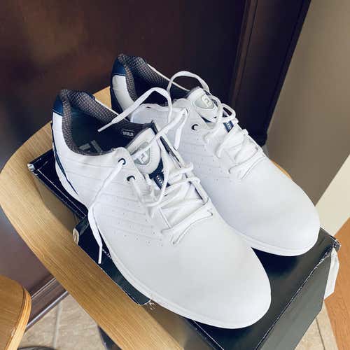 White Men's 12 (Women's 13) Footjoy Golf Shoes