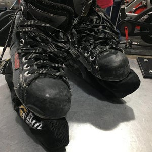 Used Easton Sy52 Junior 01.5 Ice Skates Ice Hockey