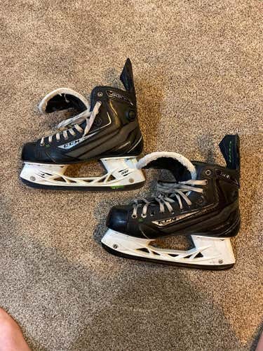 CCM RibCor 50k Skates Senior 9EE