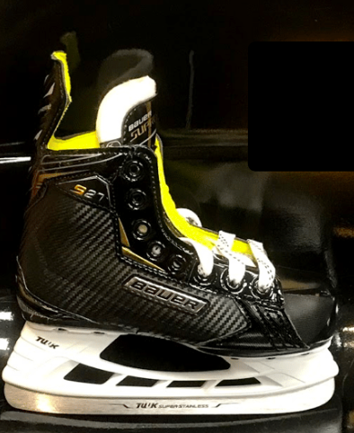 Youth New Bauer Supreme S27 Hockey Skates EE (Extra Wide) Size 13.5