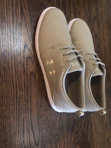 Barely Worn Under Armour Casual Slip Ons Sz 12