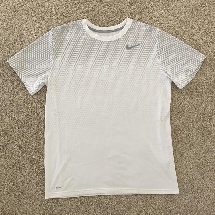 nike 100 polyester shirt