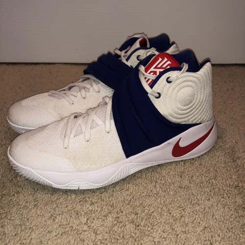 Nike Kyrie 2’s ‘USA’ (Men’s 12)