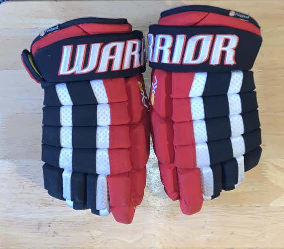 Used Warrior Dynasty AX2 13"  Gloves