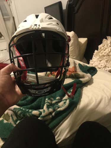 White Adult Used Player Cascade CLH2 Helmet