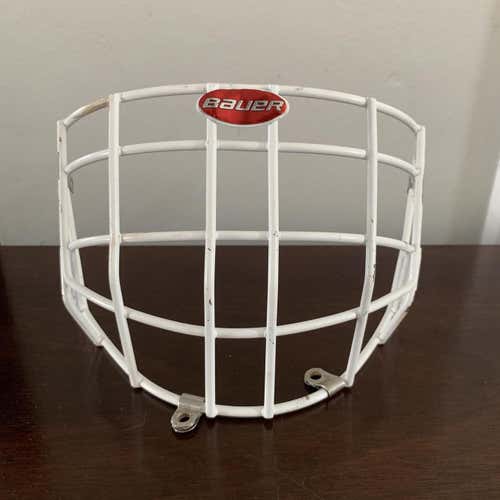 White Bauer Profile 960 Certified Cage