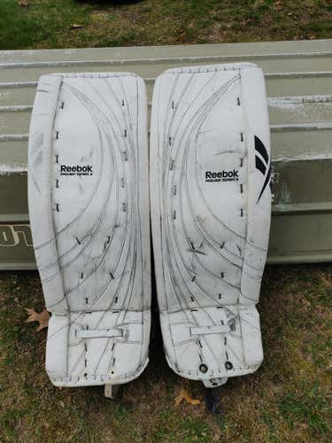 33" Reebok P3 Goalie Leg Pads