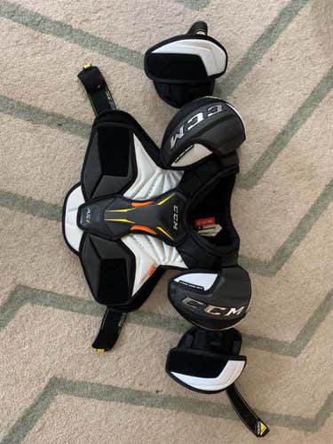 Used Medium CCM Super Tacks AS1  Shoulder Pads