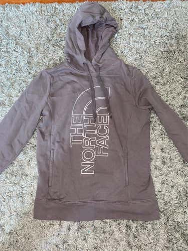 Purple Women's Medium The North Face Sweatshirt