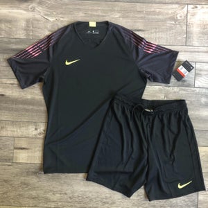 Nike Gardien II Goalkeeper Kit Bundle (Black/Volt)