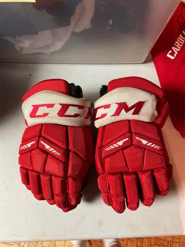 Carolina Junior Hurricanes Used CCM HGTK 13" Pro Stock Gloves *negotiable