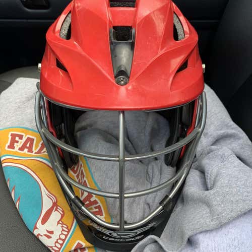 Excellent Condition Cascade S Youth