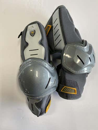Used Reebok 7k Lg Lacrosse Arm Pads & Guards