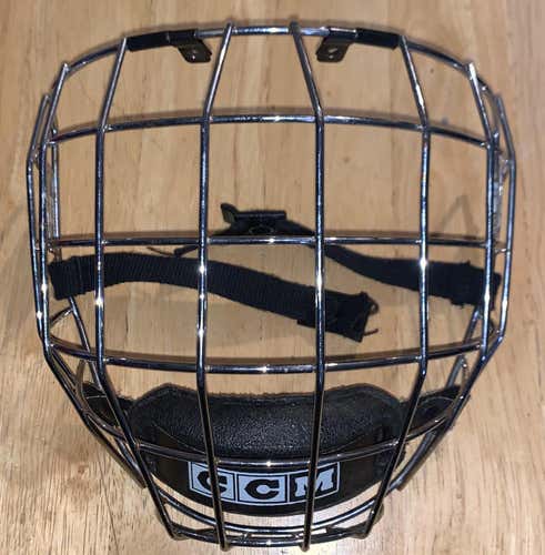 Used Large CCM FM480 Facemask Full Cage