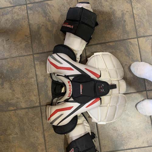 Used Small Vaughn Vision 9200 Goalie Chest Protector