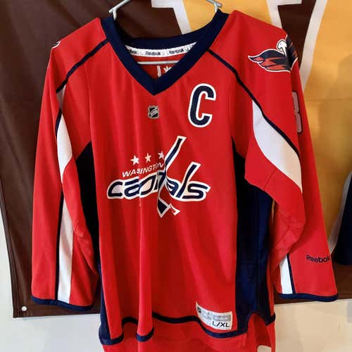 Red Unisex Large Reebok Jersey