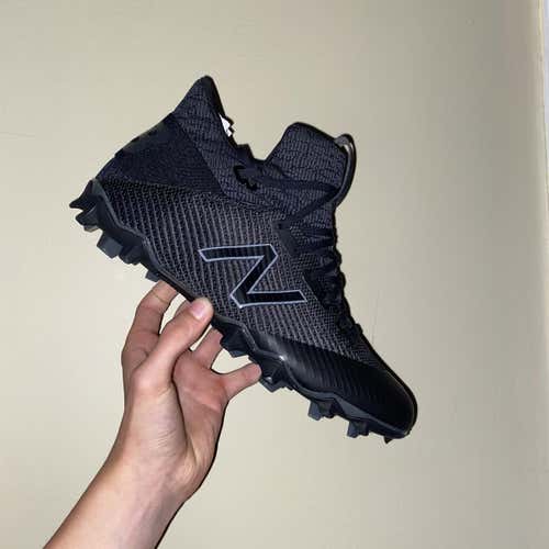 BRAND NEW New Balance Freeze 2.0 Size 9.5