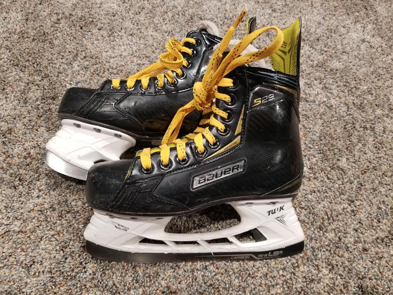 Bauer Supreme S29 Hockey Skates Junior Size 3.5 with LS5 black steel runners 2s 1s