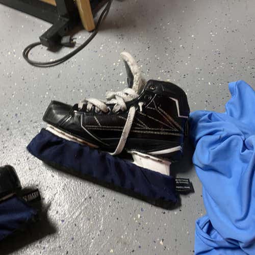 Used Bauer Supreme 1S  Size 10.5 Hockey Goalie Skates