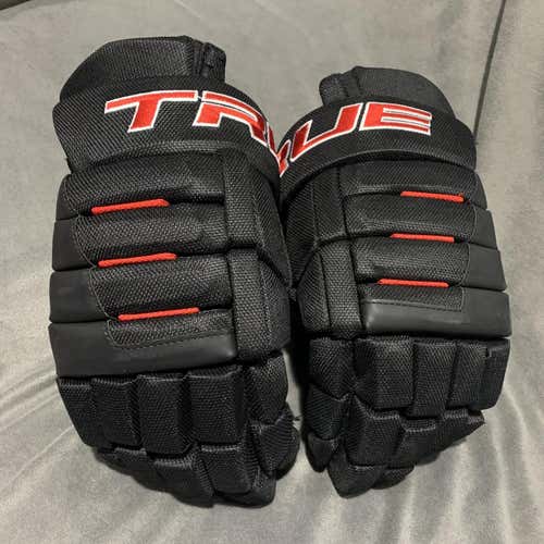 Red Used True 14" Gloves